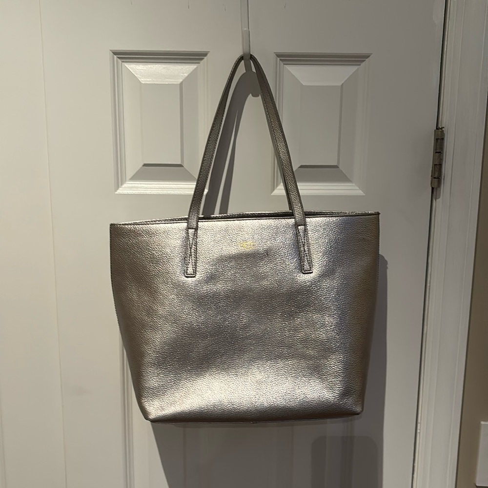UGG silver leather tote bag excellent condition